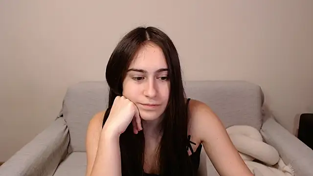 Snapshot of AliceKolltt chatting on 27, 12, 2024 AliceKolltt online show from 27, 12, 2024