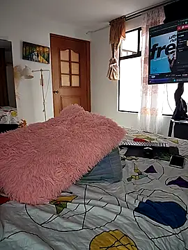 manuela star online show from 5, 10, 2025