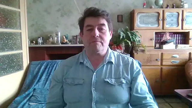Snapshot of sympatrique chatting on 10, 3, 2025 sympatrique online show from 10, 3, 2025