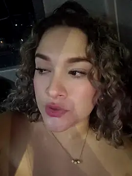 Sara smiiith211 online show from 2, 5, 2026