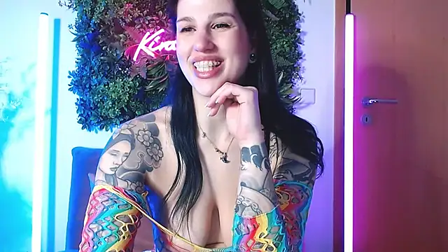 KiraKane1 online show from 11, 1, 2025