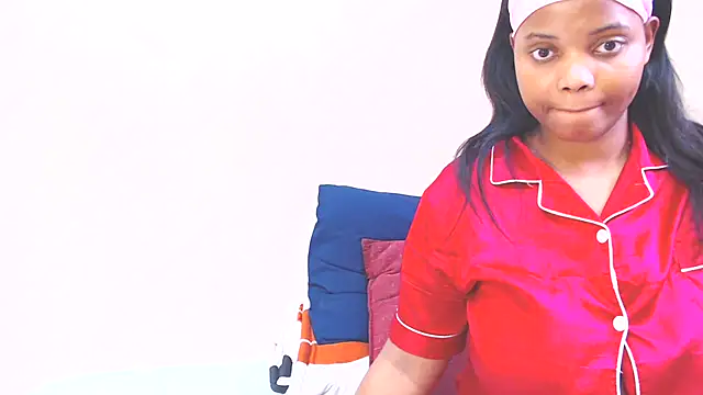 Xoli 11 online show from 7, 10, 2025