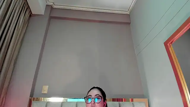 Emilywatsonn online show from 10, 1, 2026