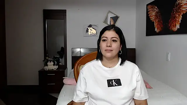 Snapshot of EmilyPeytonn chatting on 24, 2, 2025 EmilyPeytonn online show from 24, 2, 2025