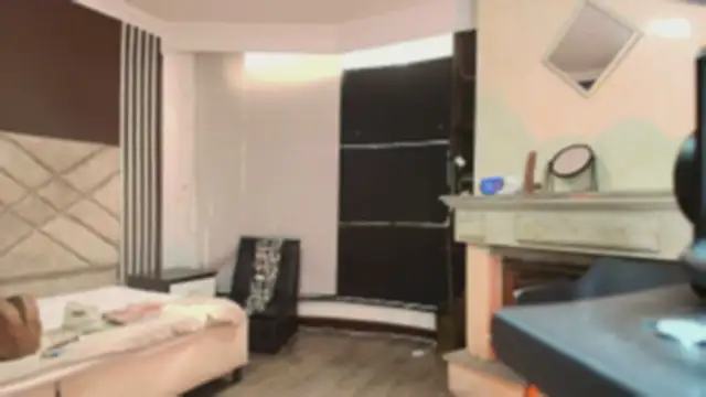 Snapshot of Ambarross chatting on 15, 12, 2024 Ambarross online show from 15, 12, 2024