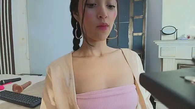 Snapshot of Ambarross chatting on 31, 1, 2025 Ambarross online show from 31, 1, 2025