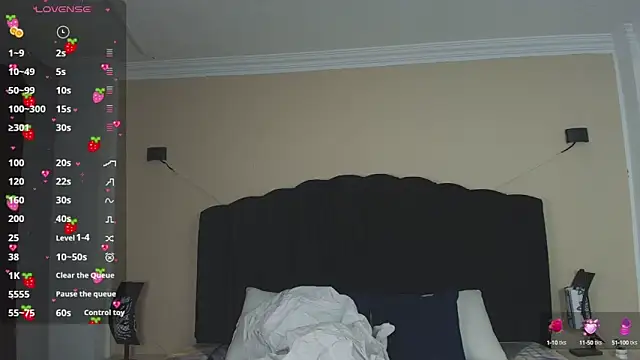 Snapshot of Ambarross chatting on 4, 10, 2025 Ambarross online show from 4, 10, 2025