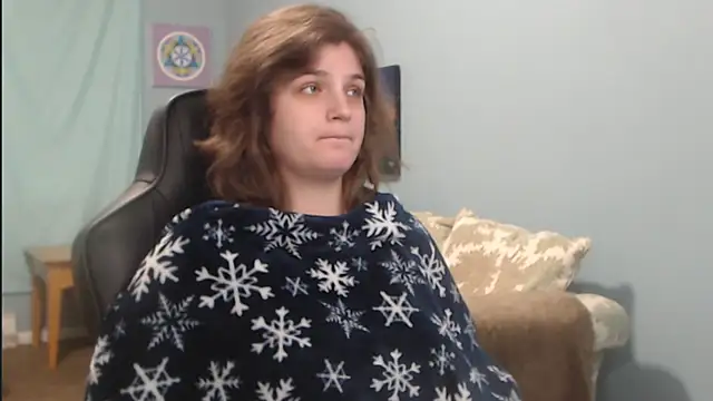 Snapshot of TreeJeanne chatting on 13, 12, 2024 TreeJeanne online show from 13, 12, 2024