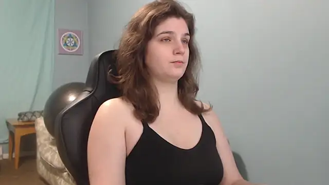Snapshot of TreeJeanne chatting on 2, 3, 2025 TreeJeanne online show from 2, 3, 2025