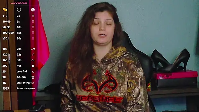 TreeJeanne online show from 2, 11, 2025