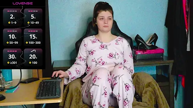 TreeJeanne online show from 1, 12, 2025