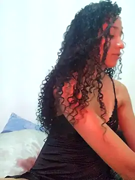 Snapshot of lessaeumesma8 chatting on 30, 9, 2025 lessaeumesma8 online show from 30, 9, 2025