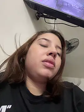 Snapshot of Lia_sex69 chatting on 25, 1, 2025 Lia sex69 online show from 25, 1, 2025