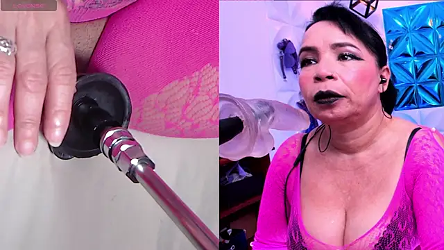 annie wigg online show from 6, 3, 2025