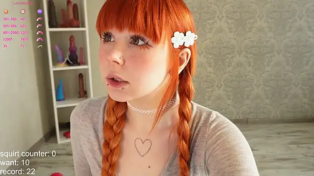 Snapshot of hannah_lourens chatting on 9, 10, 2025 hannah lourens online show from 9, 10, 2025