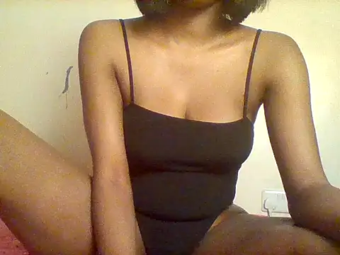 Snapshot of Queeen_model chatting on 26, 4, 2026 Queeen model online show from 26, 4, 2026