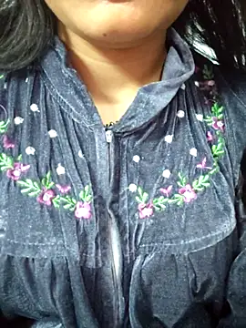 Snapshot of Aaradhya chatting on 16, 1, 2026 Aaradhya online show from 16, 1, 2026