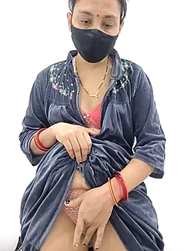 Snapshot of Aaradhya chatting on 3, 4, 2026 Aaradhya online show from 3, 4, 2026