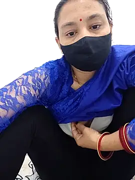 Snapshot of Aaradhya chatting on 6, 4, 2026 Aaradhya online show from 6, 4, 2026