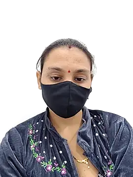 Snapshot of Aaradhya chatting on 7, 4, 2026 Aaradhya online show from 7, 4, 2026