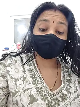 Snapshot of Aaradhya chatting on 12, 4, 2026 Aaradhya online show from 12, 4, 2026