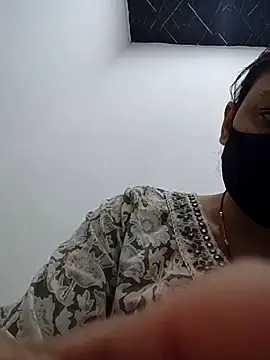 Snapshot of Aaradhya chatting on 7, 6, 2026 Aaradhya online show from 7, 6, 2026