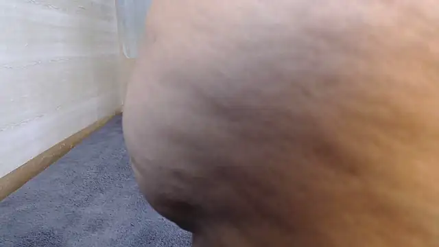 BustyThickyAss online show from 21, 1, 2025