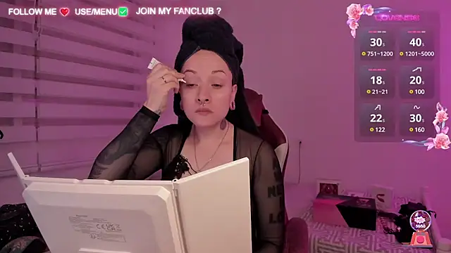 Domina Deivis online show from 16, 2, 2025