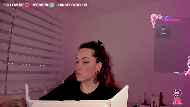 Domina Deivis online show from 12, 3, 2025