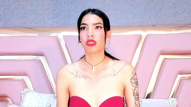 Eva Benely online show from 12, 1, 2025