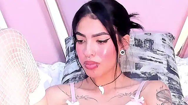 Eva Benely online show from 21, 1, 2025