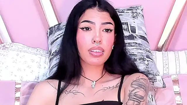 Eva Benely online show from 29, 1, 2025