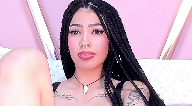 Eva Benely online show from 14, 2, 2025