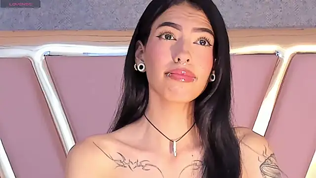 Eva Benely online show from 27, 9, 2025