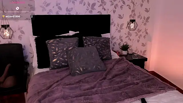 Snapshot of Nathaly-Lopez chatting on 30, 9, 2025 Nathaly-Lopez online show from 30, 9, 2025