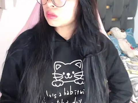 Snapshot of Alizon95 chatting on 19, 3, 2026 Alizon95 online show from 19, 3, 2026