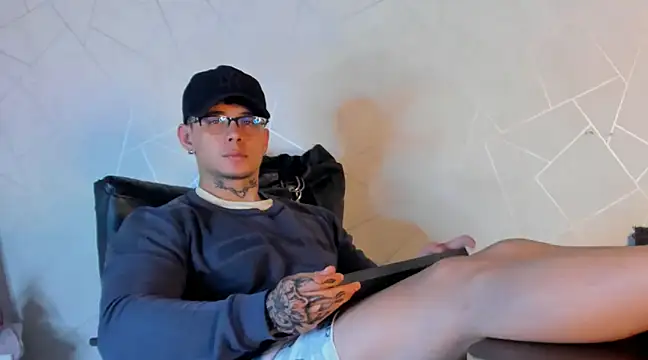 NoahhBrown online show from 21, 12, 2024