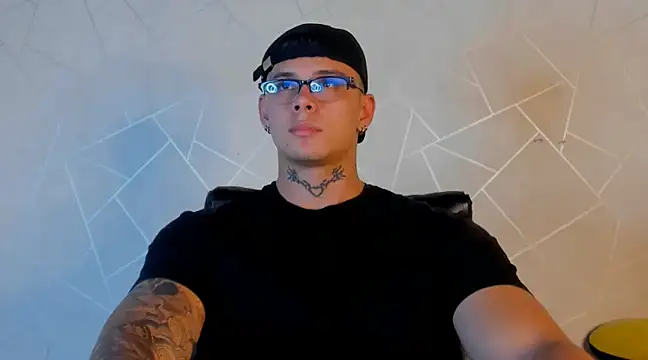 NoahhBrown online show from 30, 12, 2024