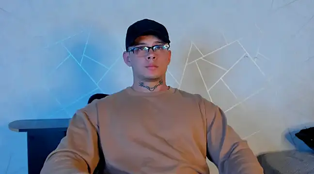 NoahhBrown online show from 26, 1, 2025