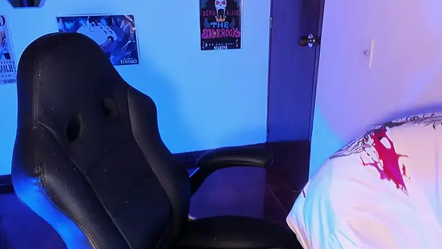 MonxxsLove online show from 9, 5, 2026
