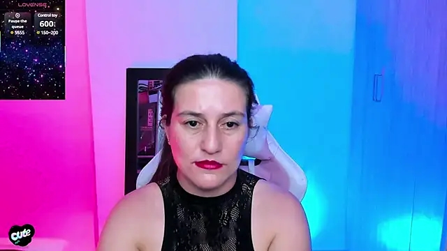 Saskyaa online show from 2, 3, 2025