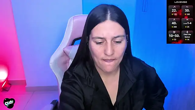 Saskyaa online show from 28, 4, 2026