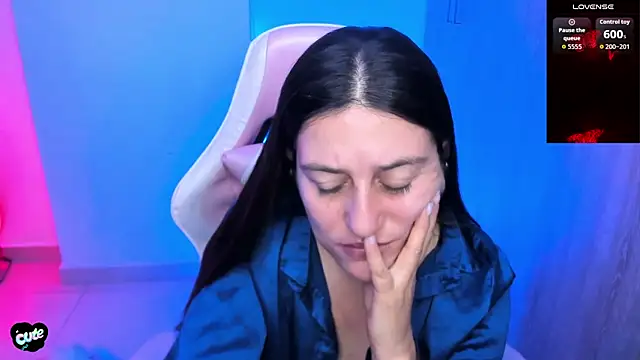 Saskyaa online show from 28, 4, 2026