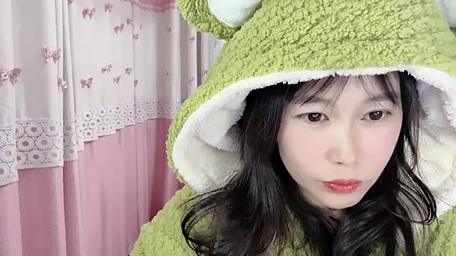 Snapshot of Shleybaby chatting on 15, 12, 2024 Shleybaby online show from 15, 12, 2024