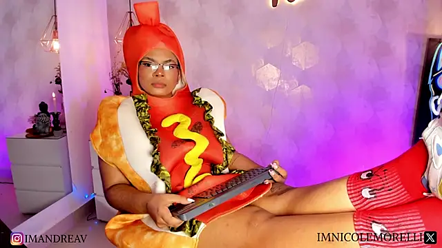 Nicolemorelli2 online show from 14, 3, 2025