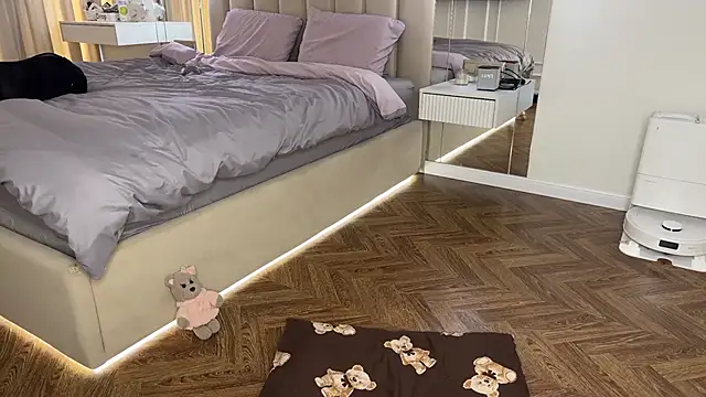 Elsa Ice online show from 13, 10, 2025