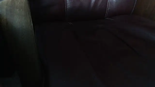 smoothandtiny online show from 12, 1, 2025