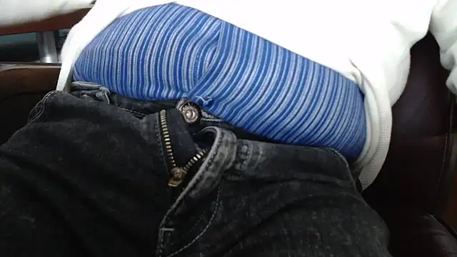 smoothandtiny online show from 14, 2, 2025