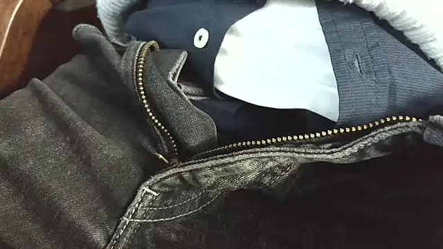 smoothandtiny online show from 2, 4, 2026