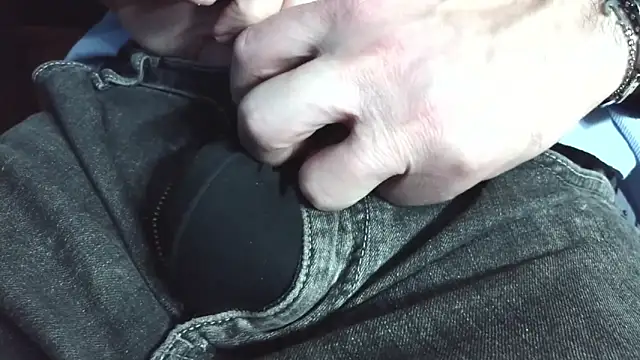 smoothandtiny online show from 31, 5, 2026